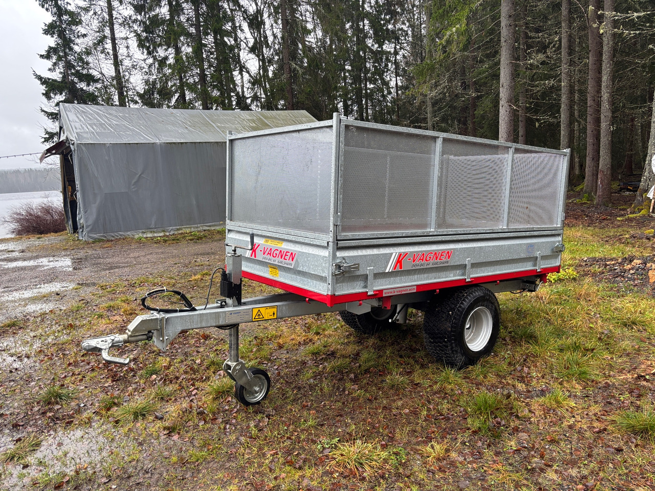 K-vagnen 1800T3 - Príves sklápěcí: obrázok 1 K-vagnen 1800T3 - Príves sklápěcí: obrázok 1