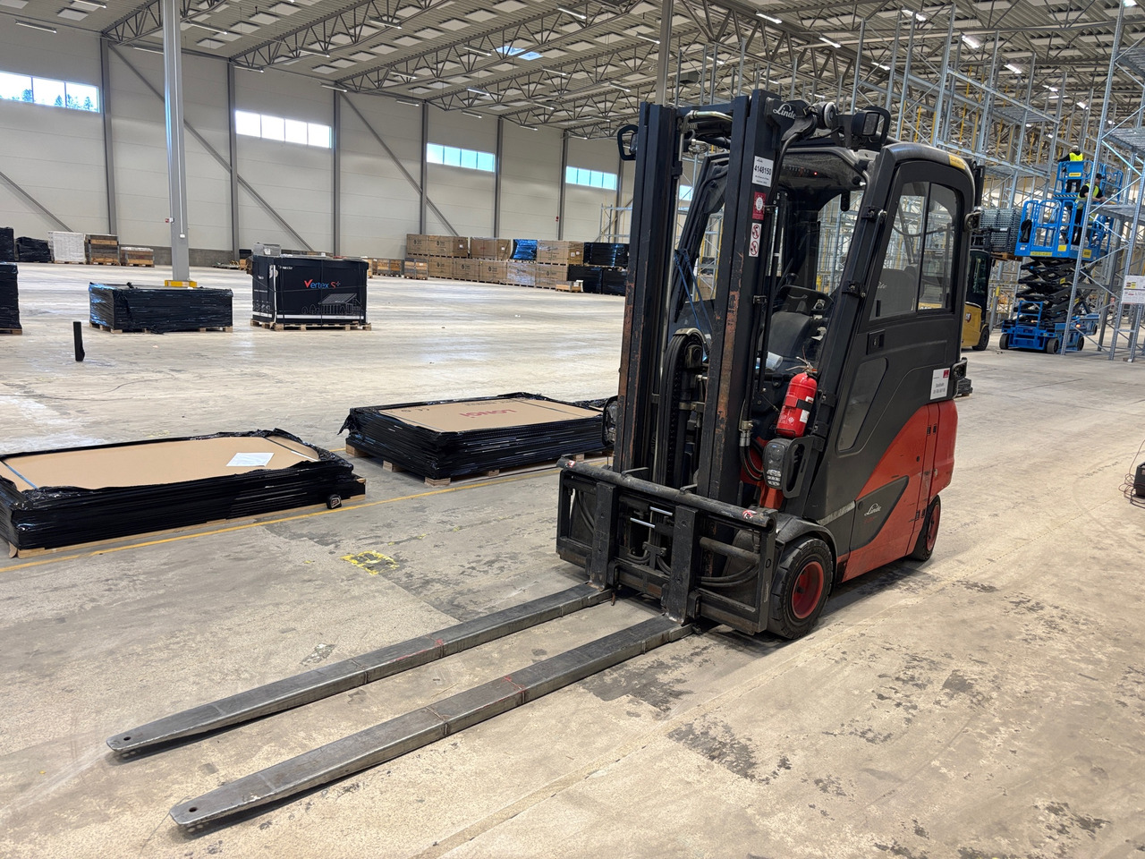 Linde E20PH-02 - Manipulačná technika: obrázok 1 Linde E20PH-02 - Manipulačná technika: obrázok 1