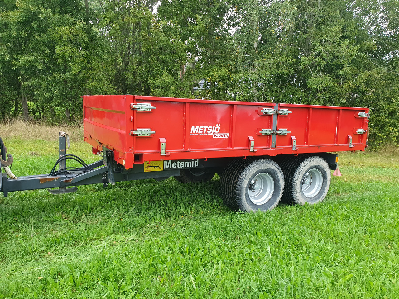 Metsjö Vagnen Metamid 14 - Príves sklápěcí: obrázok 1 Metsjö Vagnen Metamid 14 - Príves sklápěcí: obrázok 1