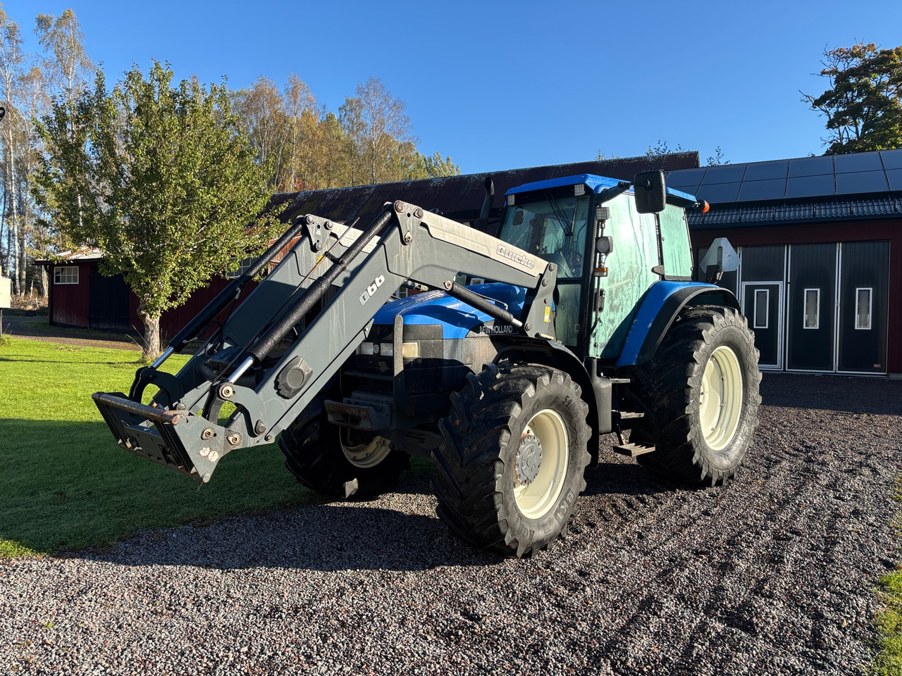New Holland TM150 - Traktor: obrázok 1 New Holland TM150 - Traktor: obrázok 1