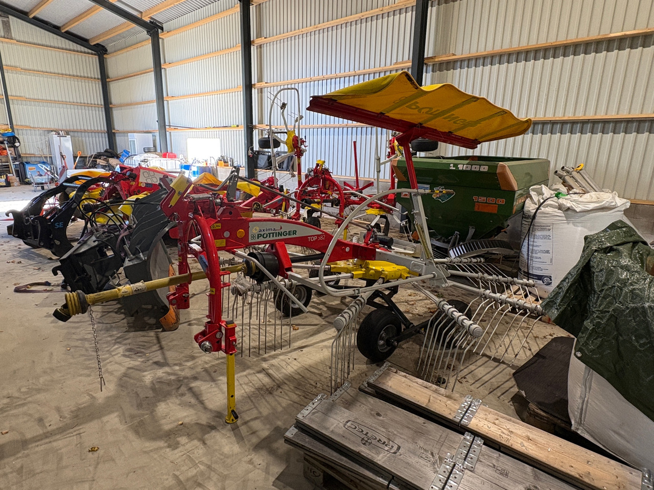 Pottinger TOP 382 - Obracač sena: obrázok 1 Pottinger TOP 382 - Obracač sena: obrázok 1