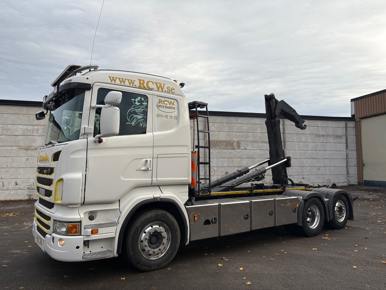 Scania R440 - Hákový nosič kontajnerov: obrázok 1 Scania R440 - Hákový nosič kontajnerov: obrázok 1