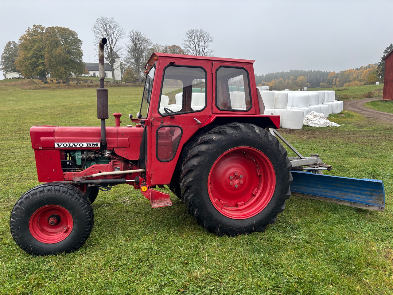 Volvo BM T 430 - Traktor: obrázok 1 Volvo BM T 430 - Traktor: obrázok 1