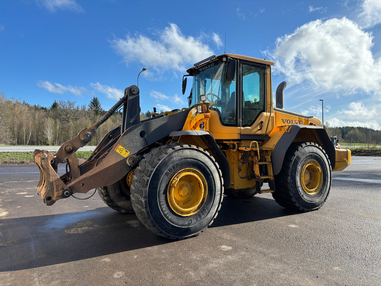 Volvo L120F - Kolesový nakladač: obrázok 1 Volvo L120F - Kolesový nakladač: obrázok 1