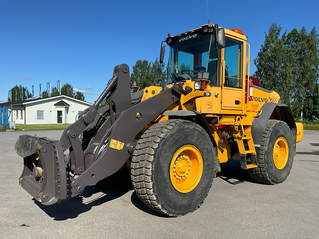 Volvo L90E - Kolesový nakladač: obrázok 1 Volvo L90E - Kolesový nakladač: obrázok 1