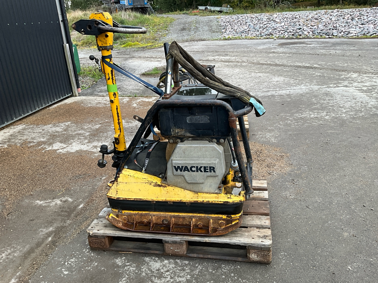 Wacker DPU 6055 - Vibračná doska: obrázok 1 Wacker DPU 6055 - Vibračná doska: obrázok 1
