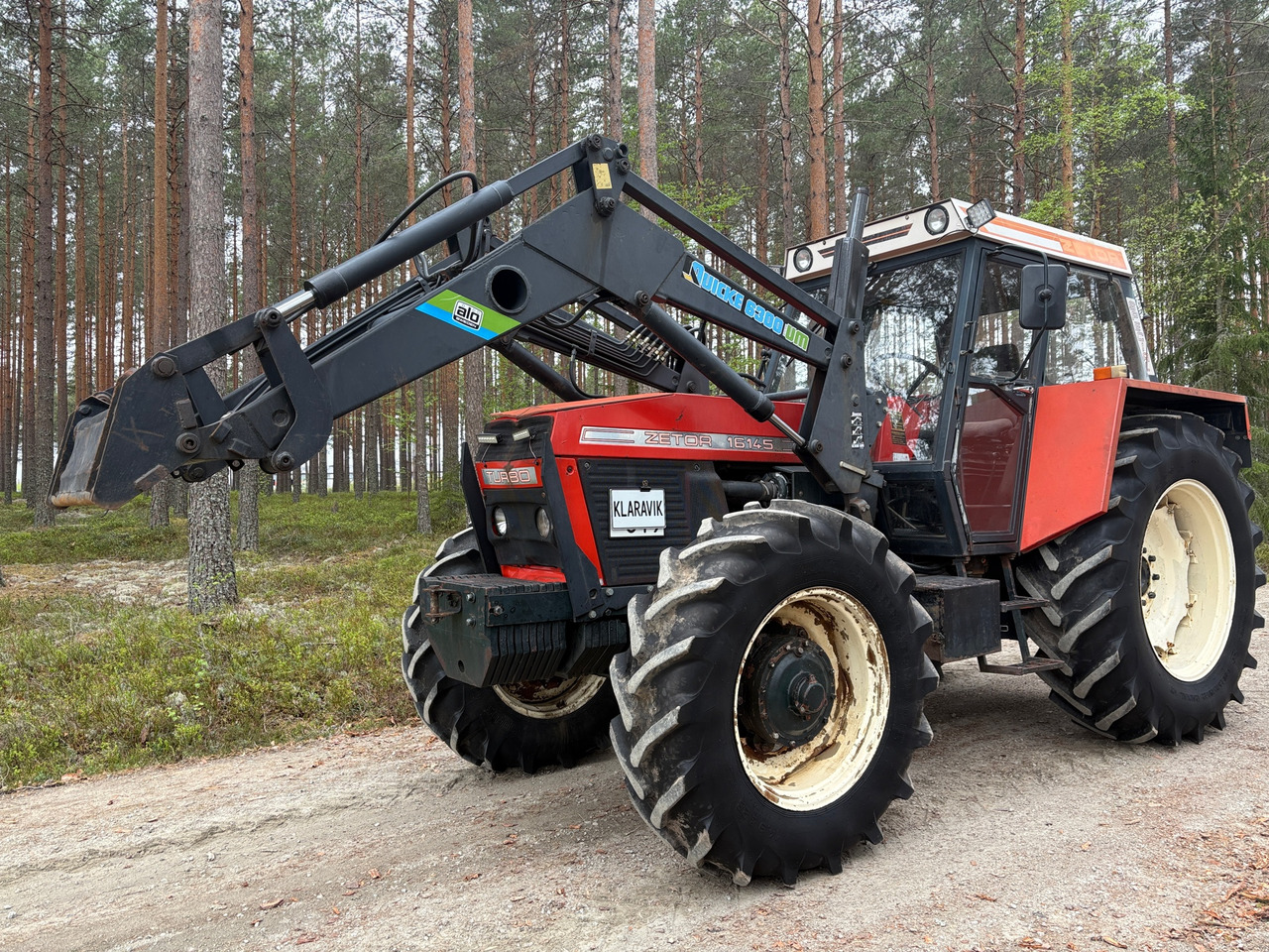 Zetor 16145 - Traktor: obrázok 1 Zetor 16145 - Traktor: obrázok 1