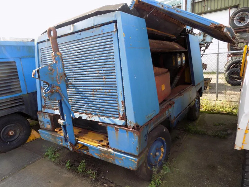 Atlas-Copco XRS 210 DD Atlas copco XRS 210 DD - Vzduchový kompresor: obrázok 5 Atlas-Copco XRS 210 DD Atlas copco XRS 210 DD - Vzduchový kompresor: obrázok 5