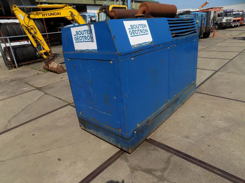 Bredenoord Bredenoord BRDE 60 KVA deutz F6L 913 - Elektrický generátor: obrázok 4 Bredenoord Bredenoord BRDE 60 KVA deutz F6L 913 - Elektrický generátor: obrázok 4