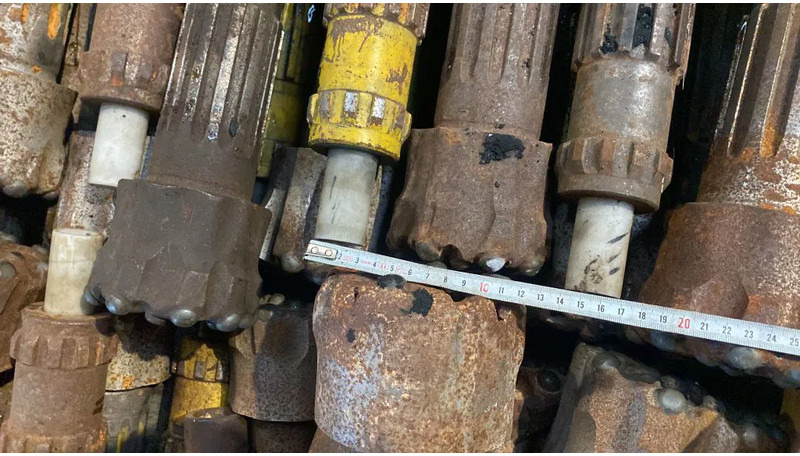 Diversen Sandvik Atlas copco Halco Drill Head rock bit 3.5 and 4 inch - Vrtné príslušenstvo: obrázok 2 Diversen Sandvik Atlas copco Halco Drill Head rock bit 3.5 and 4 inch - Vrtné príslušenstvo: obrázok 2
