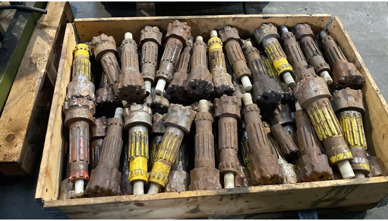 Diversen Sandvik Atlas copco Halco Drill Head rock bit 3.5 and 4 inch - Vrtné príslušenstvo: obrázok 1 Diversen Sandvik Atlas copco Halco Drill Head rock bit 3.5 and 4 inch - Vrtné príslušenstvo: obrázok 1