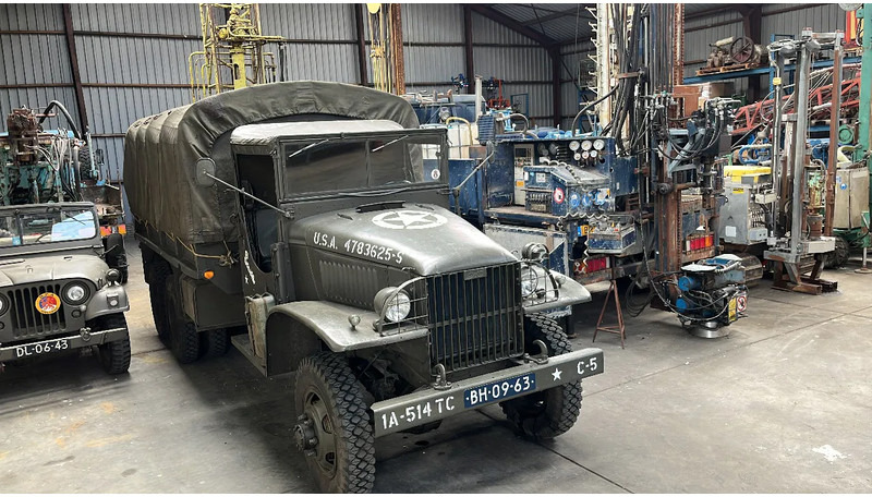 GMC CCKW 353 CCKW 353 Banjo axle GMC CCKW 353 Banjo axle - Skříňový nákladní auto: obrázok 1 GMC CCKW 353 CCKW 353 Banjo axle GMC CCKW 353 Banjo axle - Skříňový nákladní auto: obrázok 1