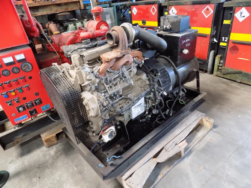 John Deere aggregaat 105 kva - Elektrický generátor: obrázok 2 John Deere aggregaat 105 kva - Elektrický generátor: obrázok 2