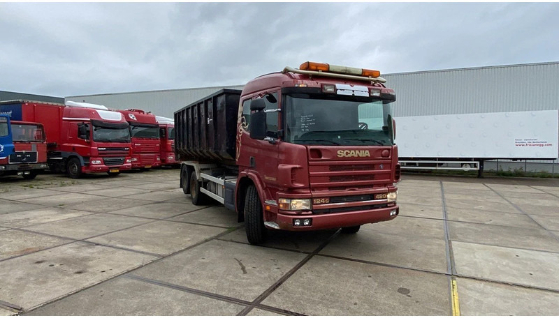 Scania P P124 GB6X2NA - Hákový nosič kontajnerov: obrázok 2 Scania P P124 GB6X2NA - Hákový nosič kontajnerov: obrázok 2