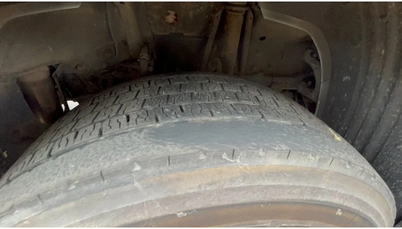 Scania R560 V8 Scania R560 V8 Manual 6x2 Boogie lift - Ťahač: obrázok 5 Scania R560 V8 Scania R560 V8 Manual 6x2 Boogie lift - Ťahač: obrázok 5