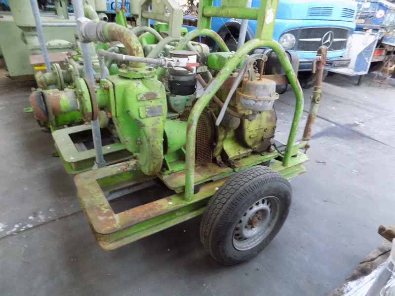 Vuilwaterpomp centrifugaal pomp unit (durty water pump) diesel - Čerpadlo na vodu: obrázok 1 Vuilwaterpomp centrifugaal pomp unit (durty water pump) diesel - Čerpadlo na vodu: obrázok 1