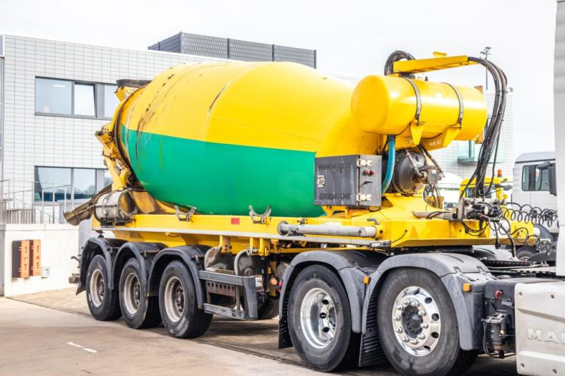 DE BUF BETON MIXER/MALAXEUR/MISCHER 12M3 - Náves s domiešavačom: obrázok 2 DE BUF BETON MIXER/MALAXEUR/MISCHER 12M3 - Náves s domiešavačom: obrázok 2