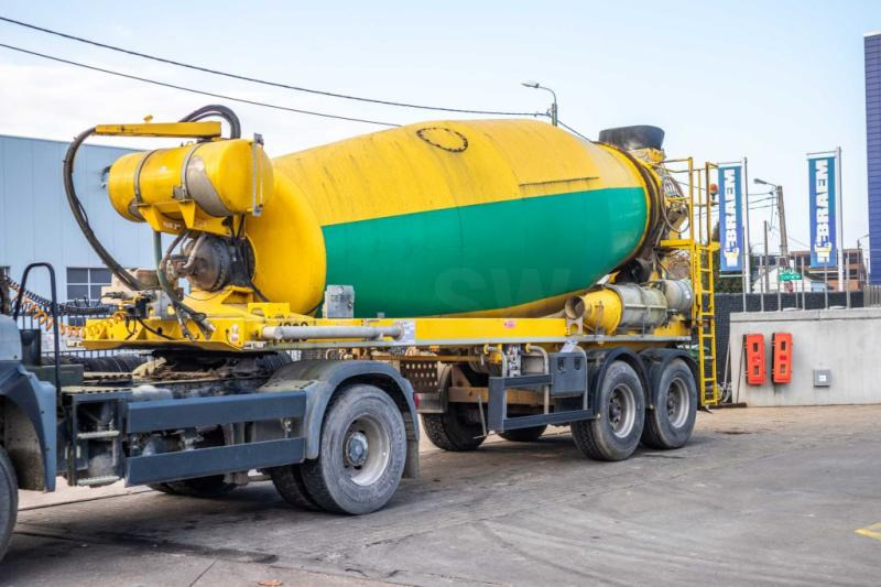 DE BUF BETON MIXER/MISCHER/MALAXEUR12M³ - Náves s domiešavačom: obrázok 1 DE BUF BETON MIXER/MISCHER/MALAXEUR12M³ - Náves s domiešavačom: obrázok 1
