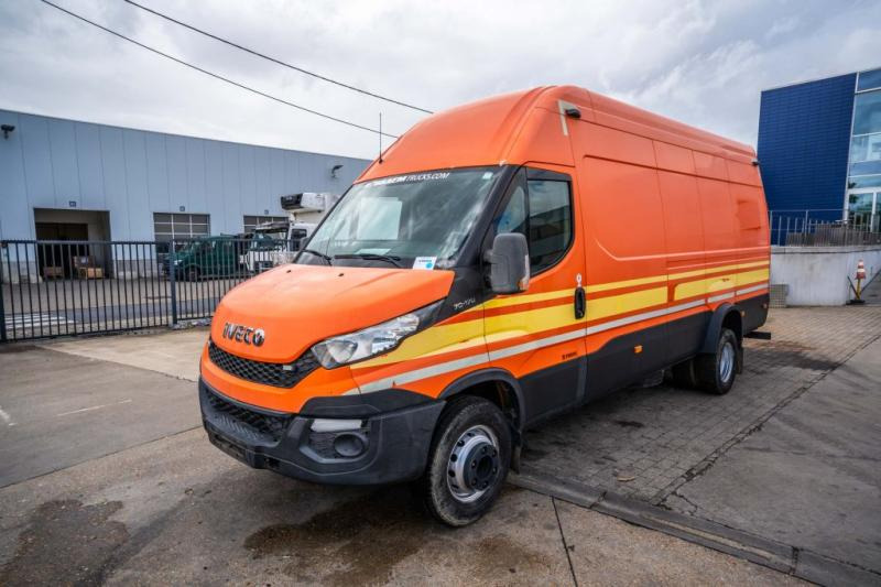 Iveco DAILY 70C170 +Dhollandia - Furgon: obrázok 1 Iveco DAILY 70C170 +Dhollandia - Furgon: obrázok 1