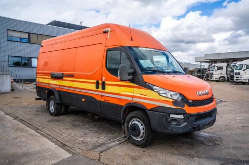 Iveco DAILY 70C170 +Dhollandia - Furgon: obrázok 2 Iveco DAILY 70C170 +Dhollandia - Furgon: obrázok 2