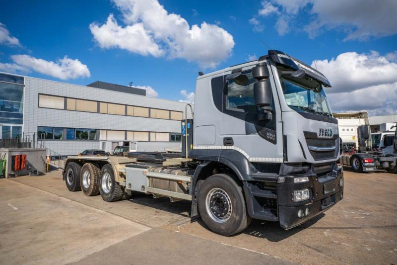 Iveco X-WAY 460 - Hákový nosič kontajnerov: obrázok 2 Iveco X-WAY 460 - Hákový nosič kontajnerov: obrázok 2