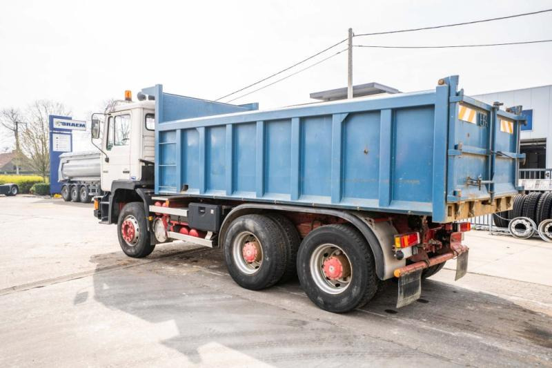 MAN 33.372 BB - 230.000 KM - Sklápač: obrázok 5 MAN 33.372 BB - 230.000 KM - Sklápač: obrázok 5