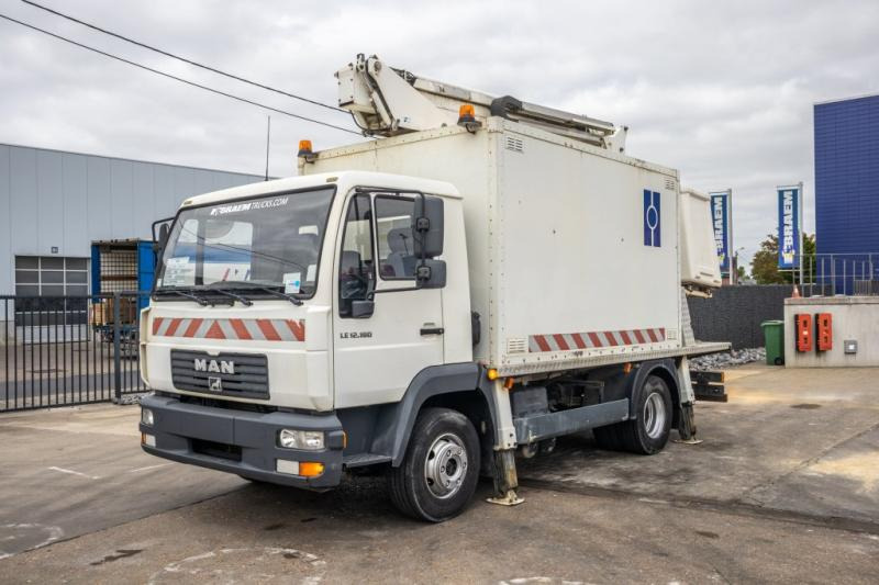 MAN LE 12.180 - COMILEV EN170TPC - Automobilová plošina: obrázok 1 MAN LE 12.180 - COMILEV EN170TPC - Automobilová plošina: obrázok 1