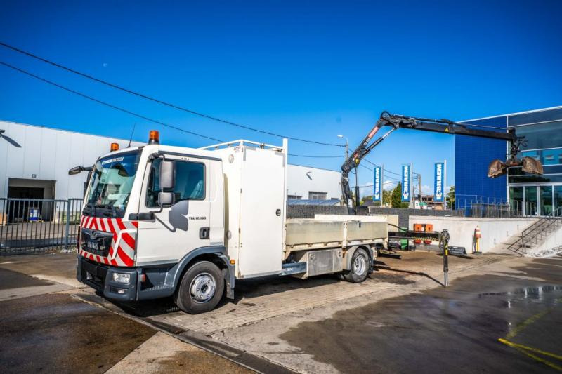MAN TGL 12.190 BL + HIAB 055 D-1 HIDUO - Valníkový/ Plošinový nákladný automobil, Auto s hydraulickou rukou: obrázok 1 MAN TGL 12.190 BL + HIAB 055 D-1 HIDUO - Valníkový/ Plošinový nákladný automobil, Auto s hydraulickou rukou: obrázok 1
