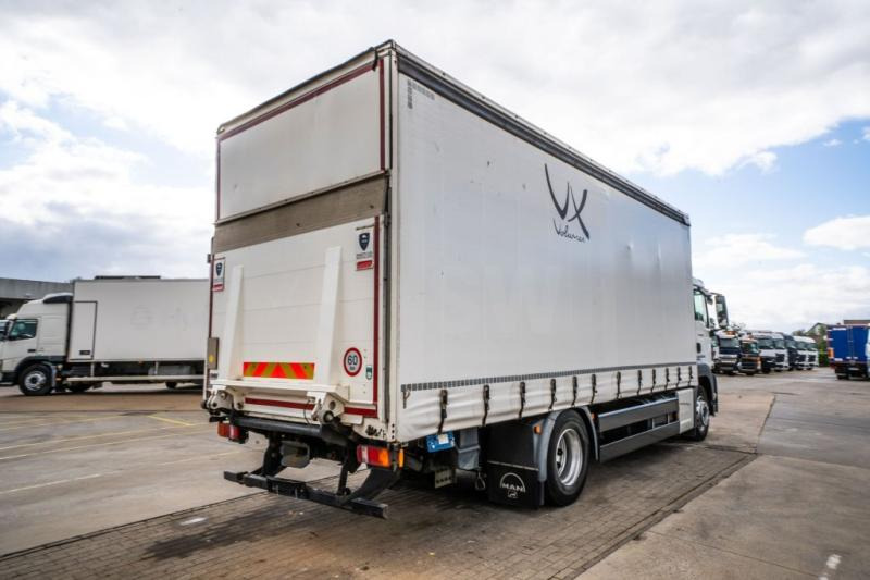 MAN TGS 18.400 BL - Plachtové nákladné vozidlo: obrázok 4 MAN TGS 18.400 BL - Plachtové nákladné vozidlo: obrázok 4