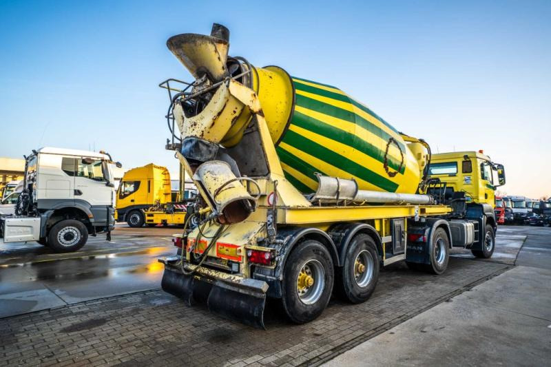 MAN TGS 18.440 BLS 4x4 (+cardan)+STETTER 10M3 - Domiešavač: obrázok 4 MAN TGS 18.440 BLS 4x4 (+cardan)+STETTER 10M3 - Domiešavač: obrázok 4