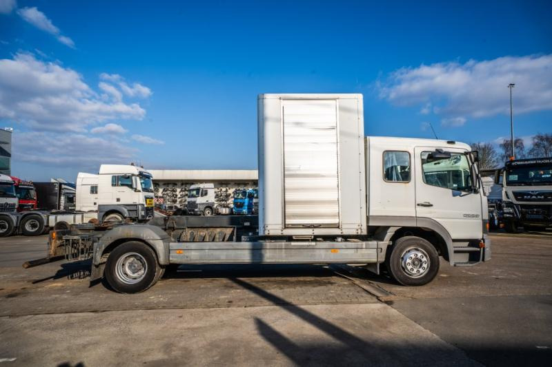 Mercedes ATEGO 1223 - Hákový nosič kontajnerov: obrázok 3 Mercedes ATEGO 1223 - Hákový nosič kontajnerov: obrázok 3