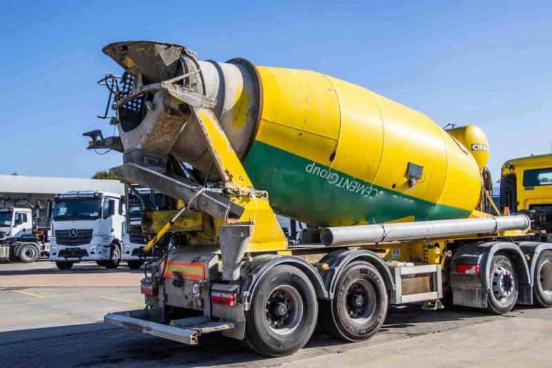 Mol MOL-BETON MIXER/MALAXEUR/MISCHER 10M3 - Náves s domiešavačom: obrázok 4 Mol MOL-BETON MIXER/MALAXEUR/MISCHER 10M3 - Náves s domiešavačom: obrázok 4