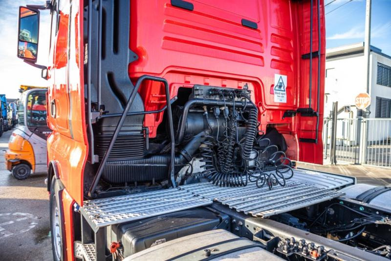 MAN TGX 18.500 XLX LLS - Ťahač: obrázok 5 MAN TGX 18.500 XLX LLS - Ťahač: obrázok 5