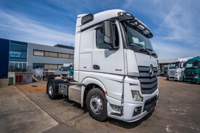 Mercedes ACTROS 1845 LS - Ťahač: obrázok 2 Mercedes ACTROS 1845 LS - Ťahač: obrázok 2