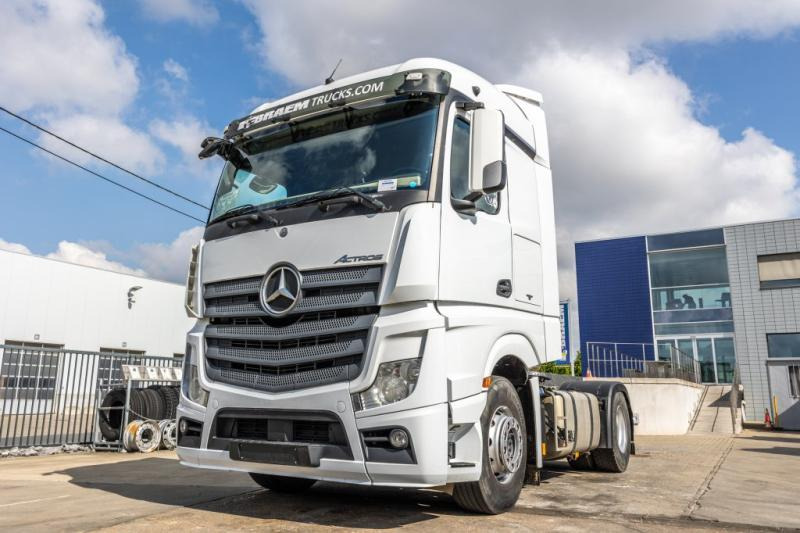 Mercedes ACTROS 1945 (1845) LS - Ťahač: obrázok 2 Mercedes ACTROS 1945 (1845) LS - Ťahač: obrázok 2