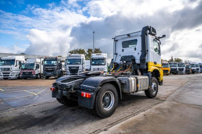 Mercedes AROCS 2045 AS (cardan ) - Ťahač: obrázok 4 Mercedes AROCS 2045 AS (cardan ) - Ťahač: obrázok 4