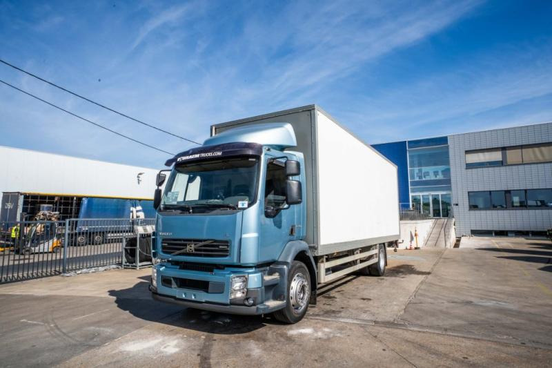 Volvo FL 240 (18t) + DHOLLANDIA 1.5T - Skříňový nákladní auto: obrázok 1 Volvo FL 240 (18t) + DHOLLANDIA 1.5T - Skříňový nákladní auto: obrázok 1