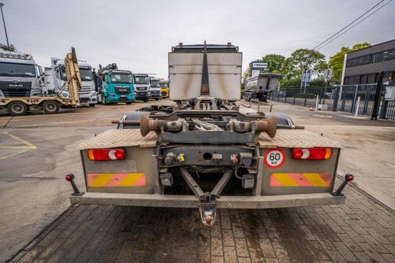Volvo FL 240- 7p. + PALIFT - Hákový nosič kontajnerov: obrázok 5 Volvo FL 240- 7p. + PALIFT - Hákový nosič kontajnerov: obrázok 5