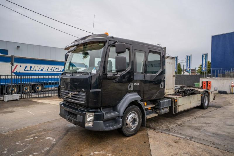 Volvo FL 240- 7p. + PALIFT - Hákový nosič kontajnerov: obrázok 1 Volvo FL 240- 7p. + PALIFT - Hákový nosič kontajnerov: obrázok 1