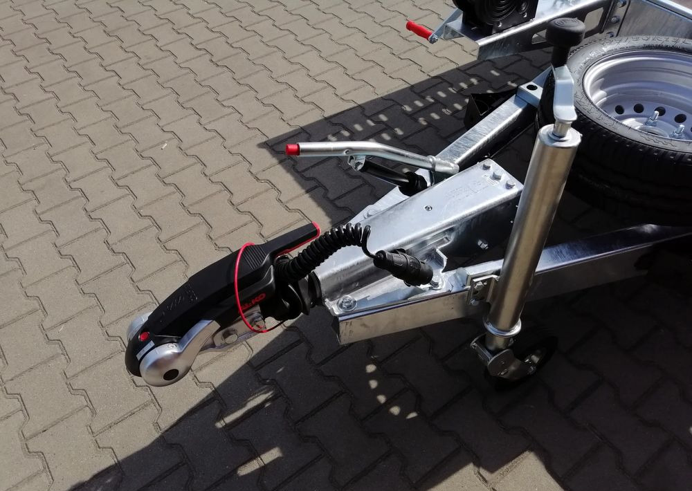 Besttrailers WARIOR (Mars) - Príves prepravník áut: obrázok 2 Besttrailers WARIOR (Mars) - Príves prepravník áut: obrázok 2