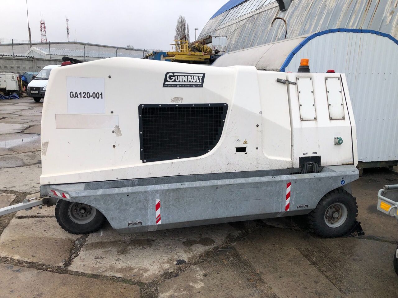GPU Guinault GA120 - Pozemná energetická jednotka: obrázok 1 GPU Guinault GA120 - Pozemná energetická jednotka: obrázok 1
