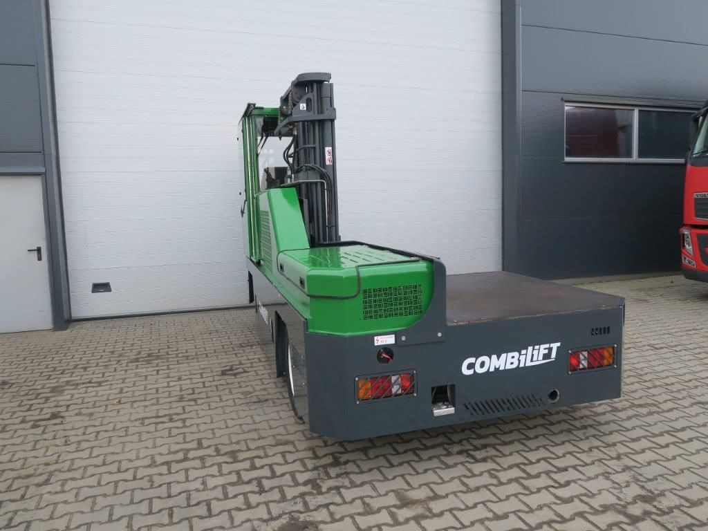 Combilift C5000FSL - TRIPLEX - Bočný nakladač: obrázok 4 Combilift C5000FSL - TRIPLEX - Bočný nakladač: obrázok 4