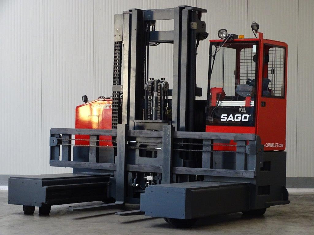 Combilift ESL5067 - REIFEN SE -TRIPLEX - 4-cestný skladový zakladač: obrázok 3 Combilift ESL5067 - REIFEN SE -TRIPLEX - 4-cestný skladový zakladač: obrázok 3