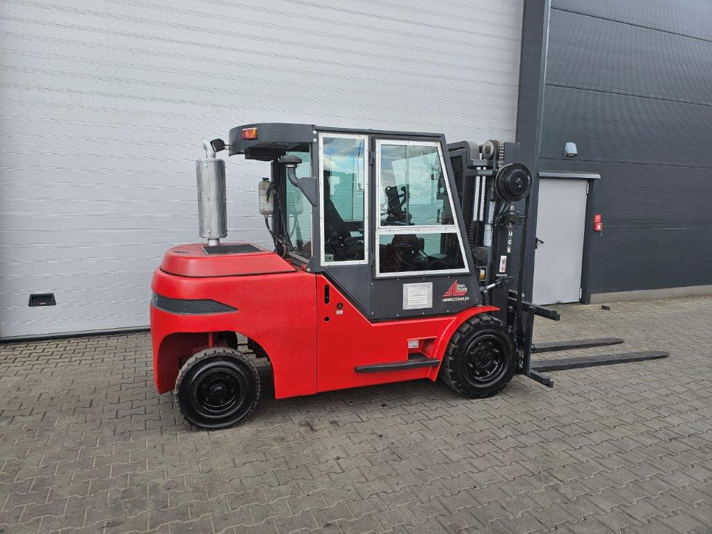 Dan Truck 8450DG Container-Indoor-Stapler -TRIPLEX - Dieselový vysokozdvižný vozík: obrázok 4 Dan Truck 8450DG Container-Indoor-Stapler -TRIPLEX - Dieselový vysokozdvižný vozík: obrázok 4