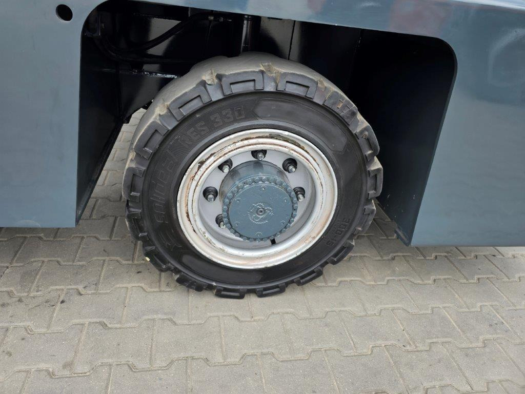 Hubtex S60E - TRIPLEX - NEU BATTERIE - Bočný nakladač: obrázok 2 Hubtex S60E - TRIPLEX - NEU BATTERIE - Bočný nakladač: obrázok 2