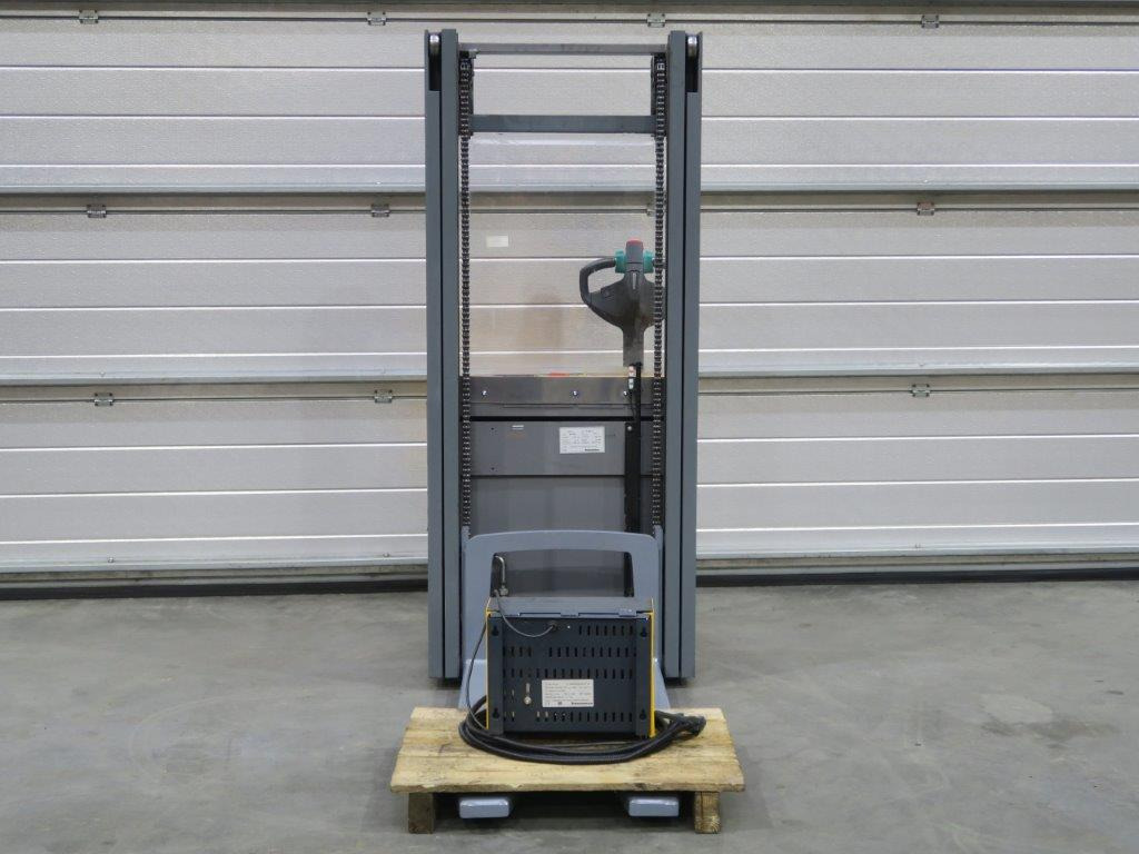 Jungheinrich EJC214 - Stohovač: obrázok 5 Jungheinrich EJC214 - Stohovač: obrázok 5