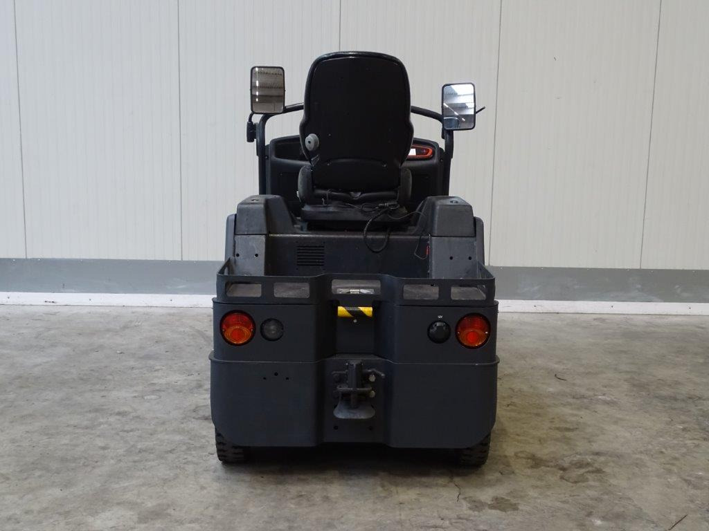 Linde P60 - Elektricky tahač: obrázok 5 Linde P60 - Elektricky tahač: obrázok 5
