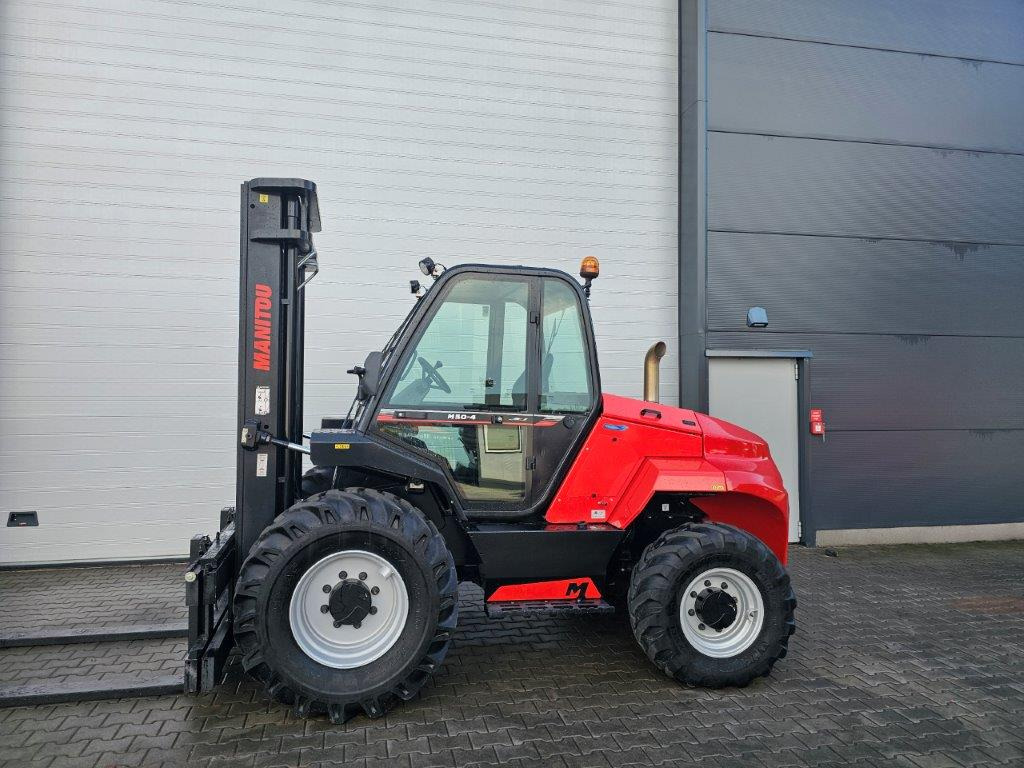 Manitou M50-4D - TRIPLEX- 4x4 - Terénny vozík: obrázok 1 Manitou M50-4D - TRIPLEX- 4x4 - Terénny vozík: obrázok 1
