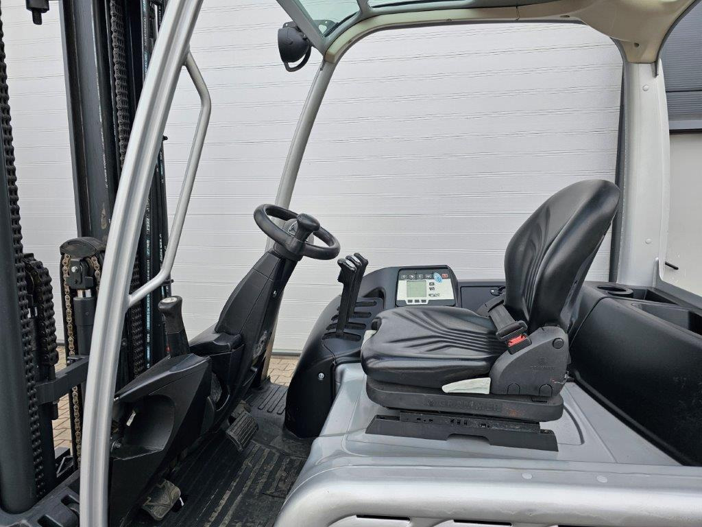 Still RX60-50 - TRIPLEX - Elektrický vysokozdvižný vozík: obrázok 4 Still RX60-50 - TRIPLEX - Elektrický vysokozdvižný vozík: obrázok 4