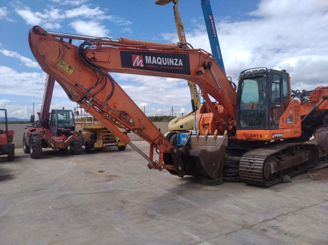 DOOSAN DX235LCR - Pásové rýpadlo: obrázok 1 DOOSAN DX235LCR - Pásové rýpadlo: obrázok 1